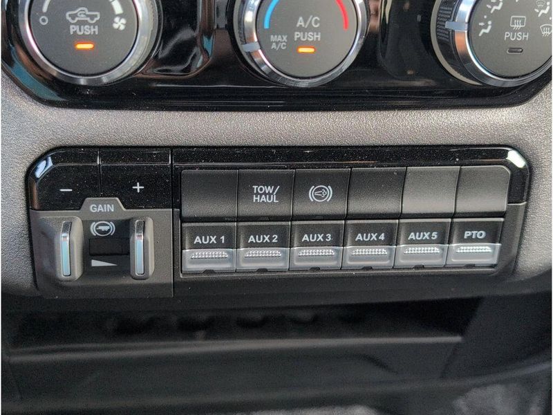 New 2026 RAM 4500 Tradesman Chassis Crew Cab 4x4 60