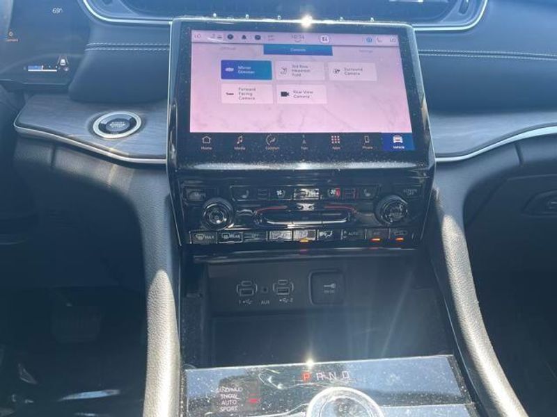 2022 Jeep Grand Cherokee L LimitedImage 17