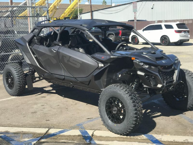 2025 Can-Am MAVERICK R MAX X RS WITH SMART-SHOX 999T DCT Image 1