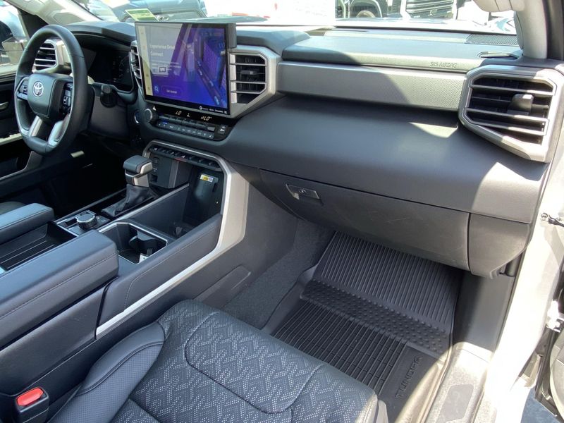 2024 Toyota Tundra LimitedImage 11