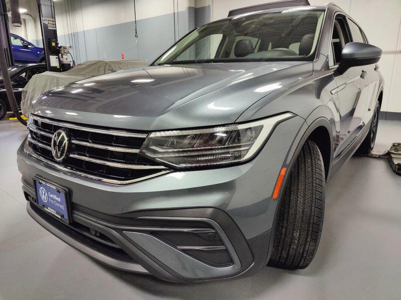 2022 Volkswagen Tiguan SE 4-Motion AWD w/SunroofImage 8