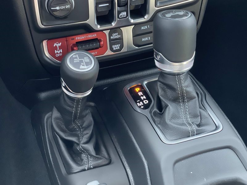 New 2026 Jeep Wrangler 4-door Rubicon X