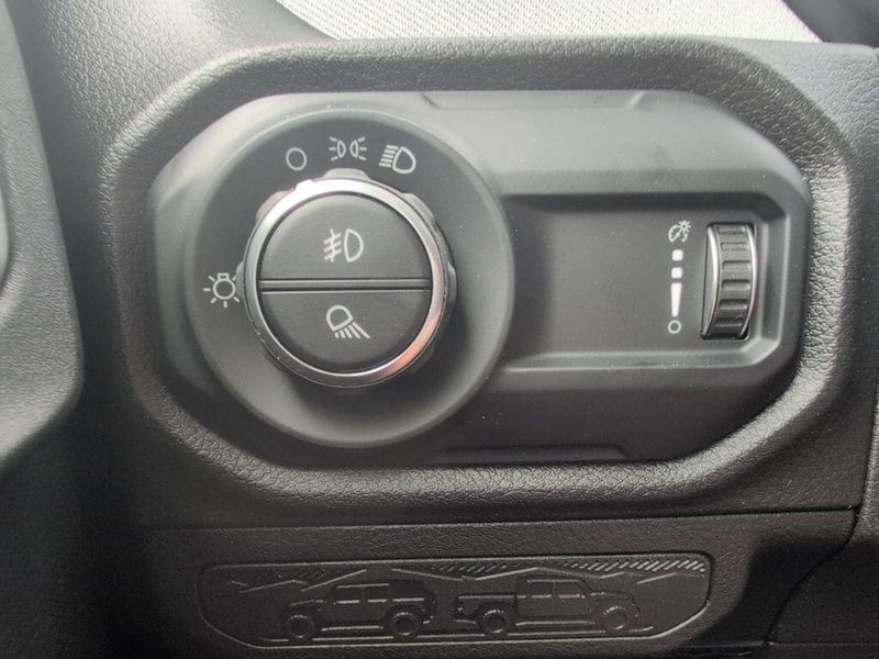 2025 Jeep Gladiator Nighthawk 4x4Image 23