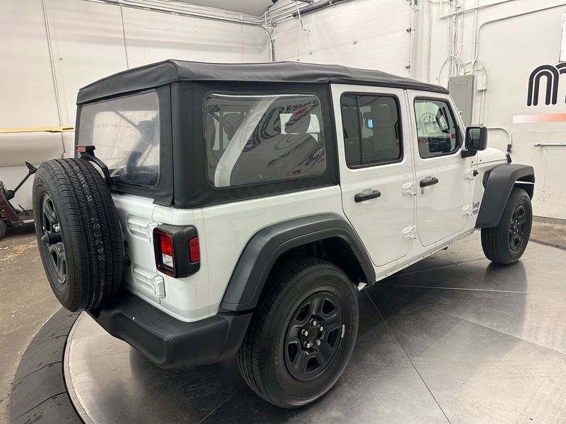 2018 Jeep Wrangler Unlimited SportImage 14