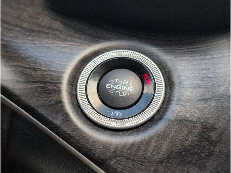 Used 2023 Jeep Grand Cherokee LimitedImage 24