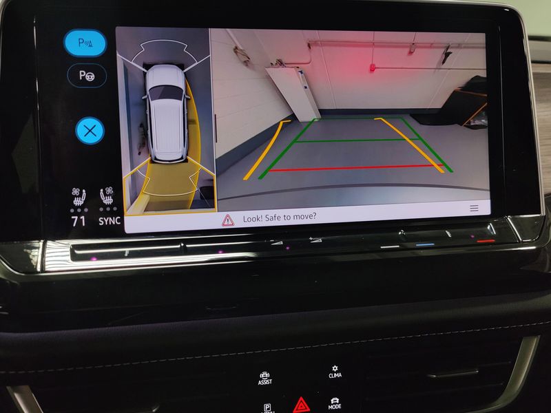 Used 2025 Volkswagen Atlas SEL Premium AWD R-Line w/Sunroof/NavImage 28