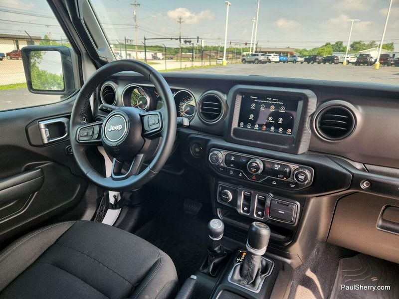 2023 Jeep Wrangler Sport SImage 36