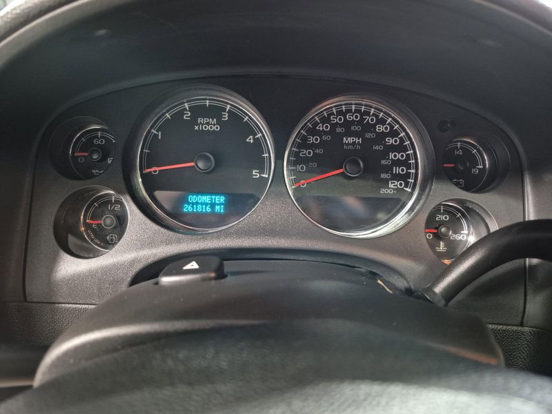 2008 Chevrolet Silverado 3500HD DRW LTZImage 27