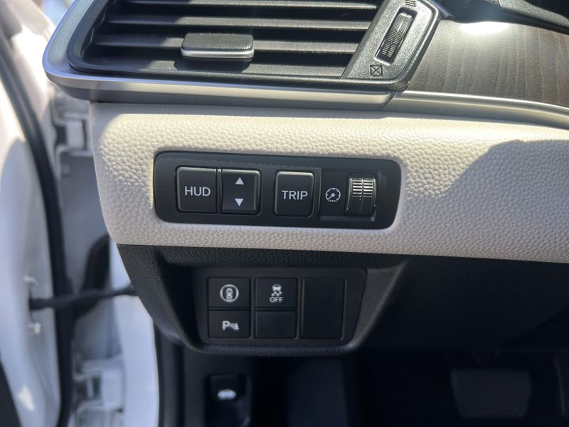 2019 Honda Accord Hybrid TouringImage 13