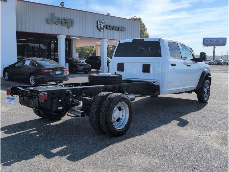 New 2026 RAM 5500 Tradesman Chassis Crew Cab 4x4 84
