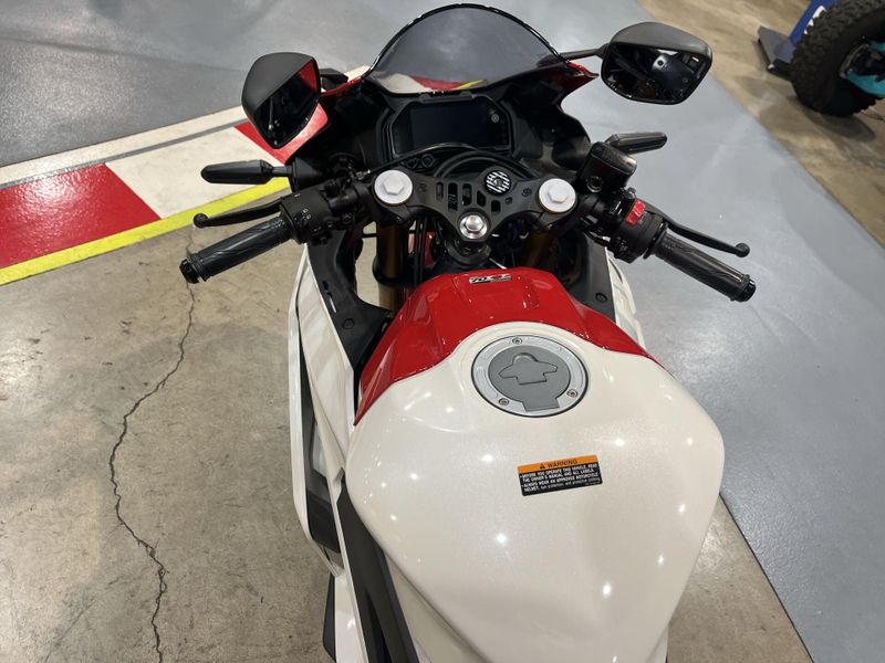 New 2026 Yamaha YZF-R3 ABS CA 70TH ANNIVERSARY EDITION Image 15