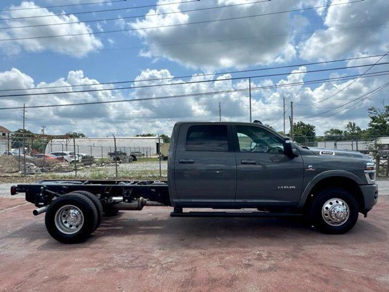 New 2026 RAM 3500 TradesmanImage 4