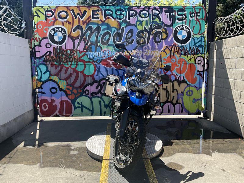 Used 2016 Triumph TIGER 800 XCX Image 2