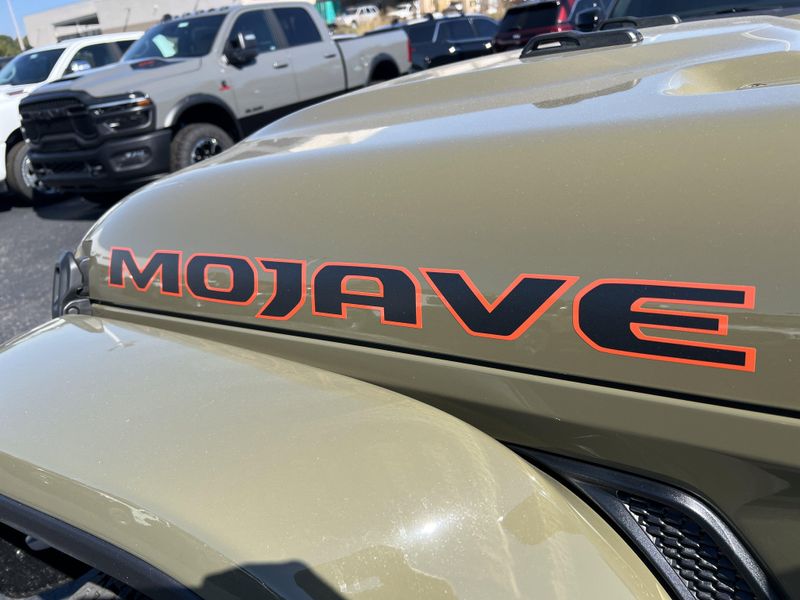 New 2025 Jeep Gladiator Mojave X 4x4Image 26