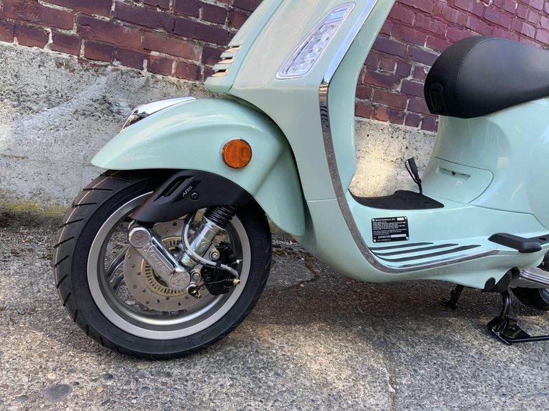 New 2027 Vespa PRIMAVERA 150 