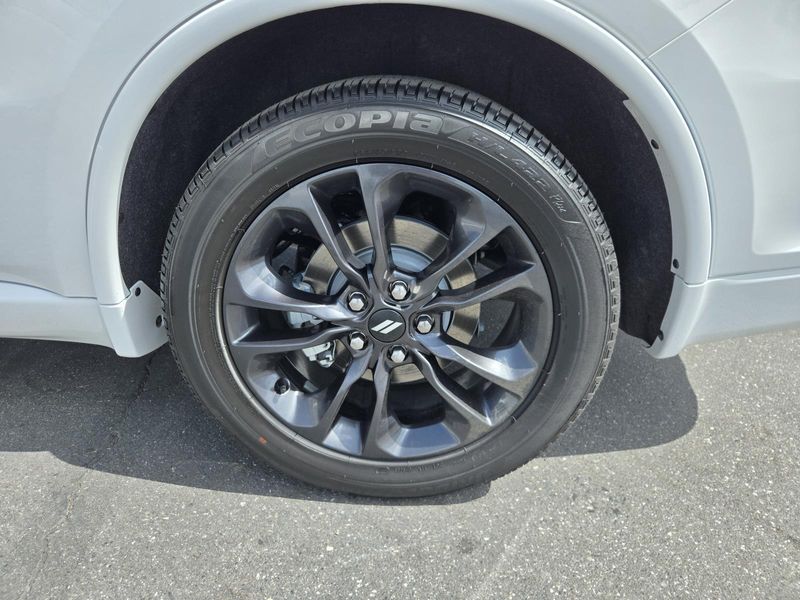 New 2026 Dodge Durango Gt Rwd