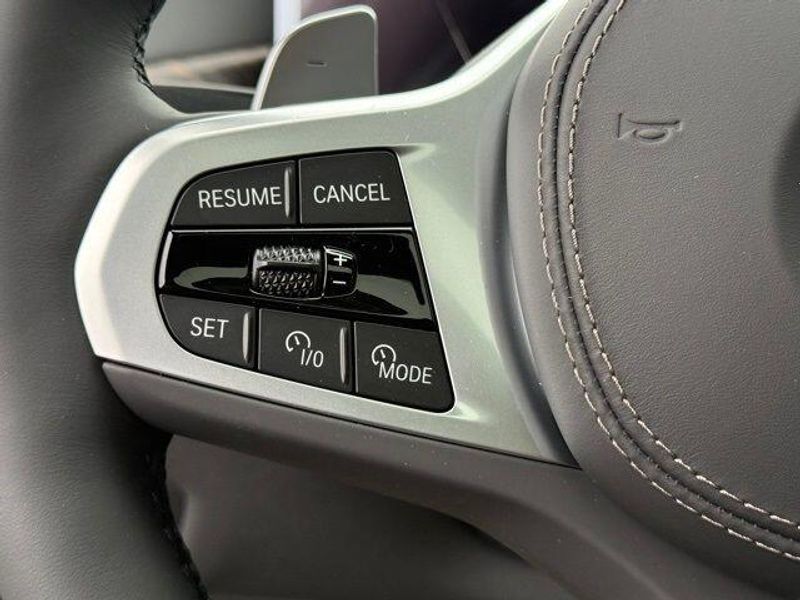 New 2026 BMW X5 xDrive50eImage 22