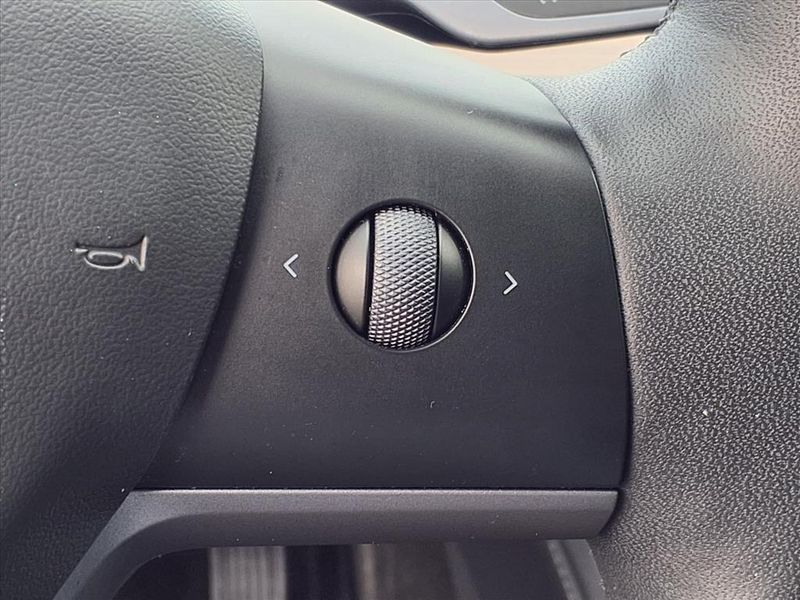Used 2023 Tesla Model 3 Long RangeImage 23