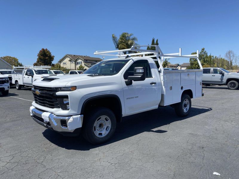 2024 Chevrolet Silverado 2500HD Work TruckImage 2