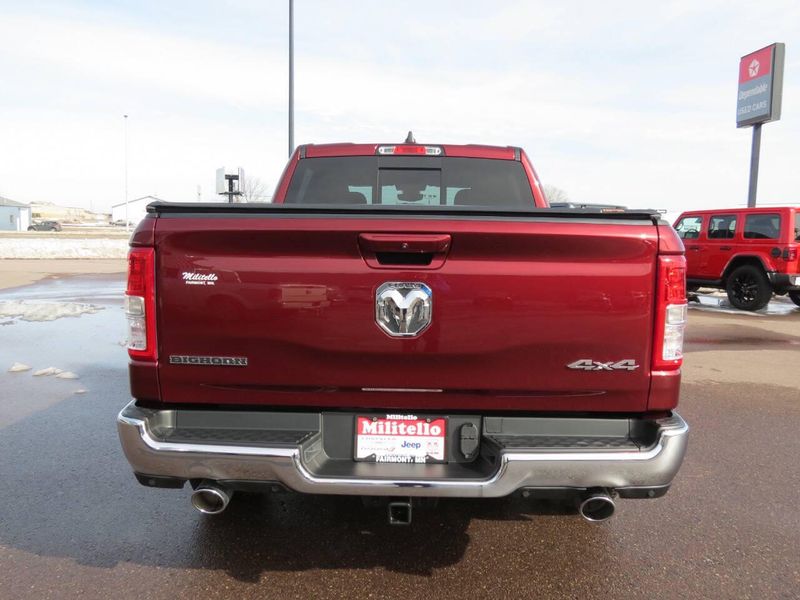 Used 2021 RAM 1500 Big Horn 4x4 4dr Crew Cab 5.6 ft. SB PickupImage 6