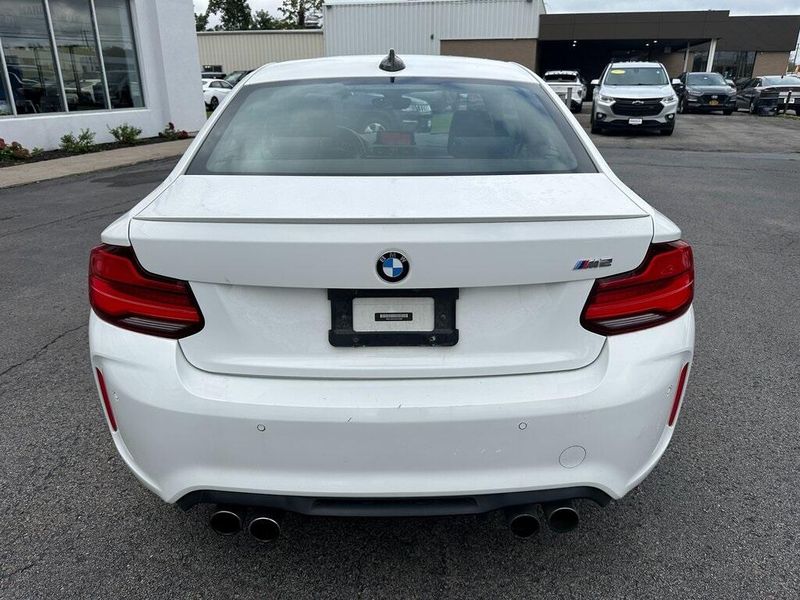 2018 BMW M2 BaseImage 14