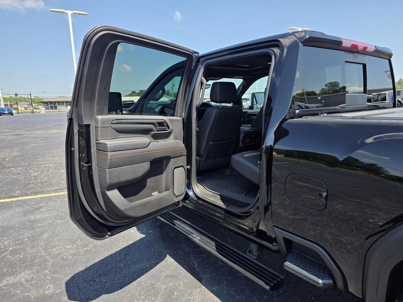 Used 2024 GMC Sierra 2500HD AT4