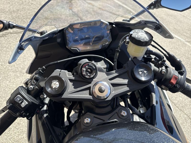 New 2026 Kawasaki NINJA ZX-6R Image 13