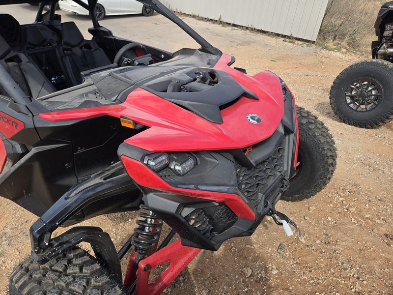 NEW 2026 CAN-AM MAVERICK R MAX X 999T DCT Image 11