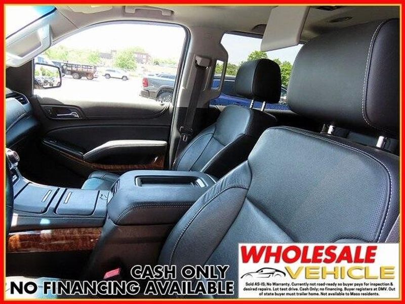 2015 Chevrolet Tahoe LTZImage 14