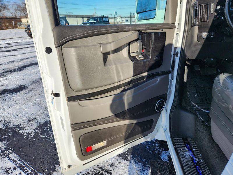 Used 2020 GMC Savana Cargo 