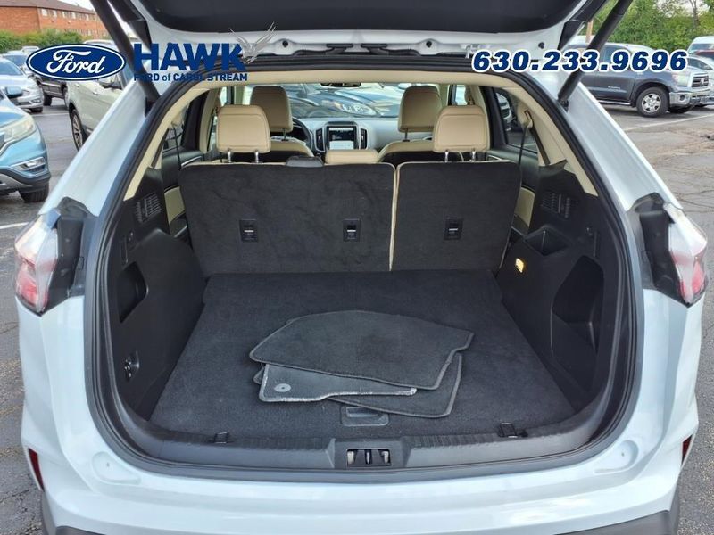 2024 Ford Edge SEL photo 25