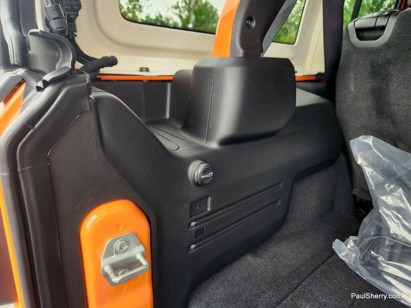 New 2025 Jeep Wrangler 4-door Sport SImage 14