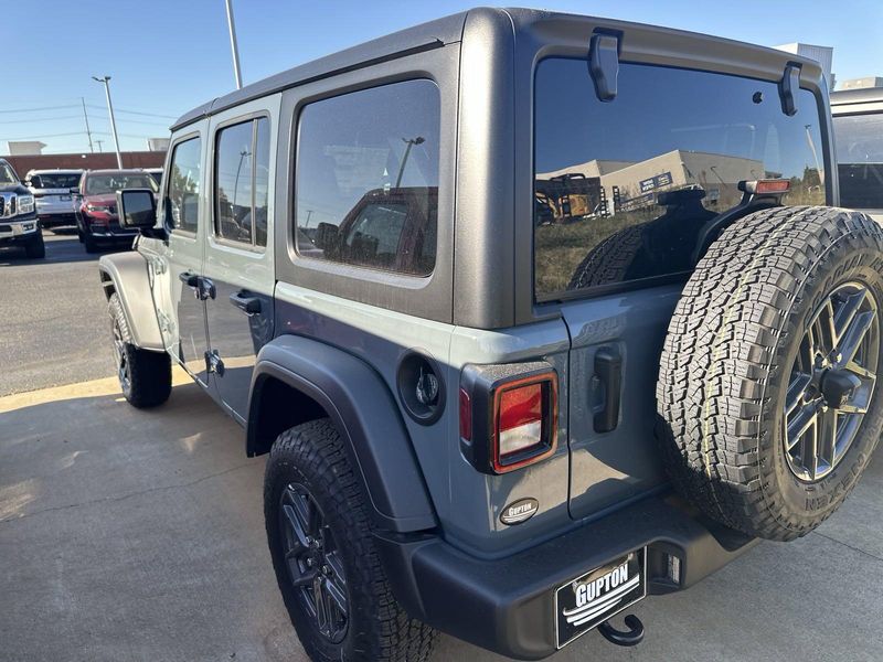 2024 Jeep Wrangler 4-door Sport SImage 13