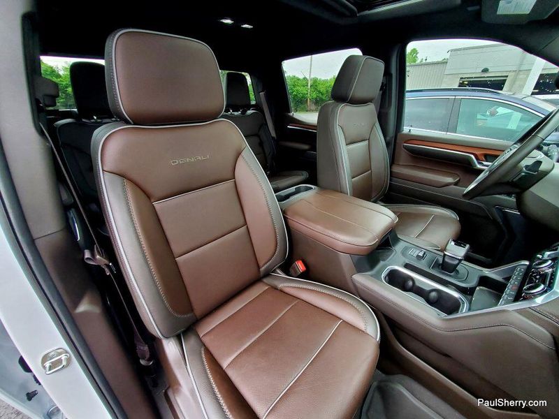 2023 GMC Sierra 1500 DenaliImage 16