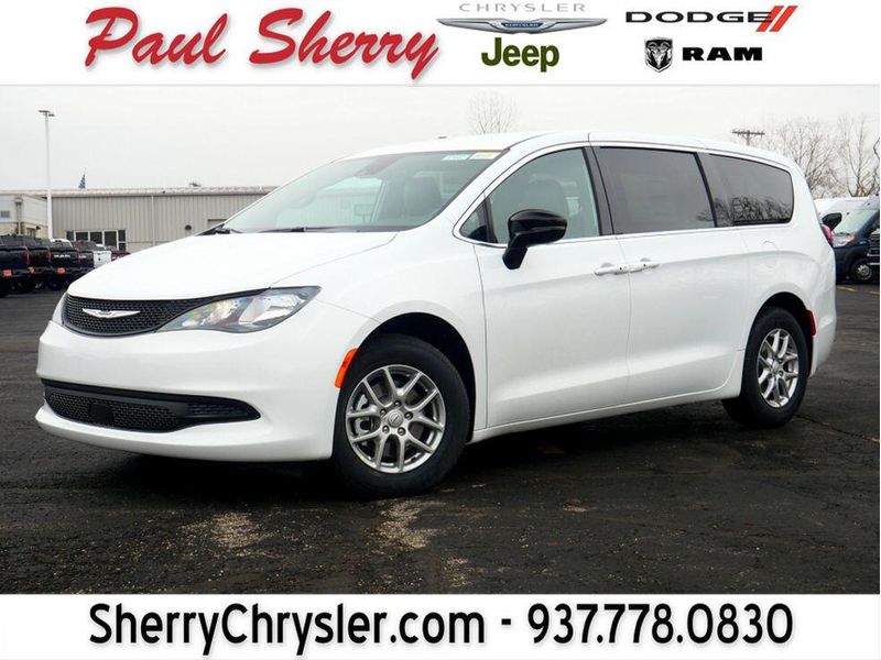 New 2026 Chrysler Voyager Lx