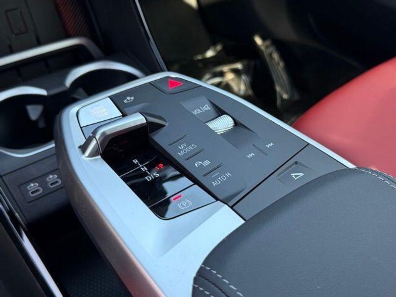 New 2026 BMW X1 M35iImage 24