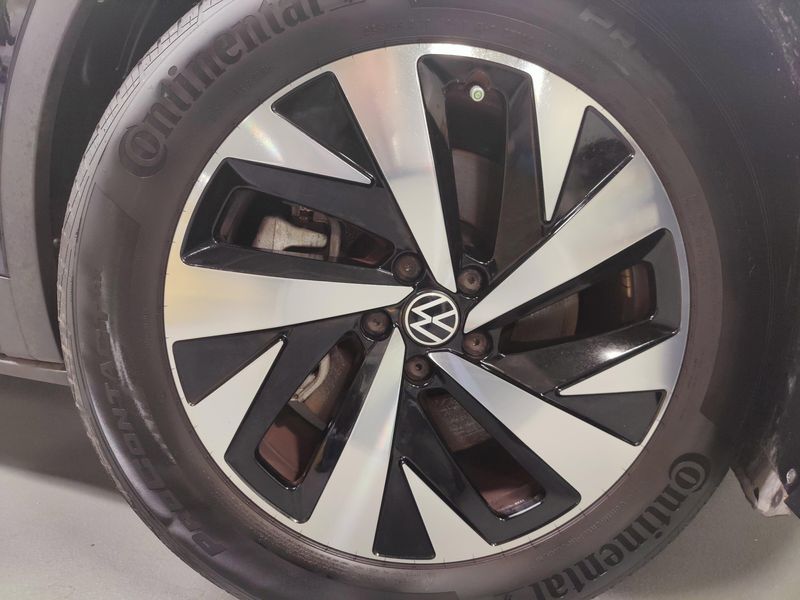 Used 2023 Volkswagen ID.4 Pro 82kwImage 22