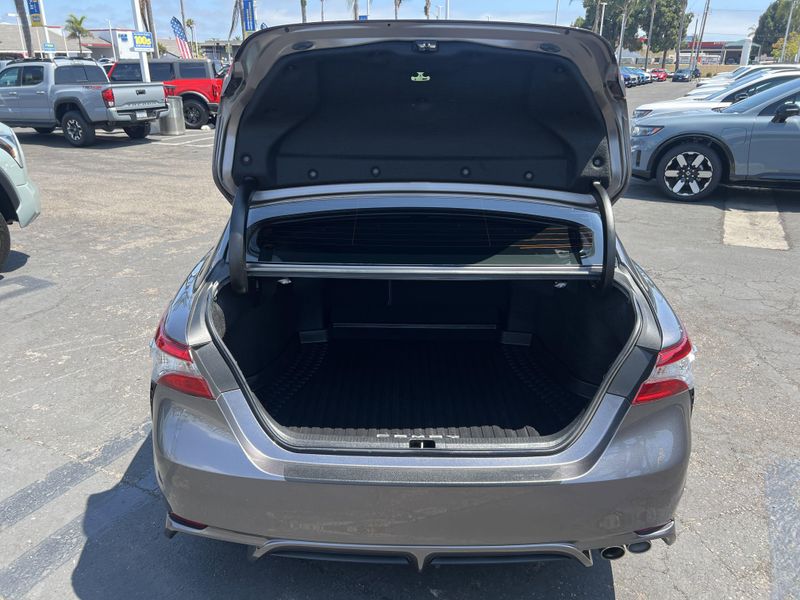 Used 2019 Toyota Camry SEImage 21