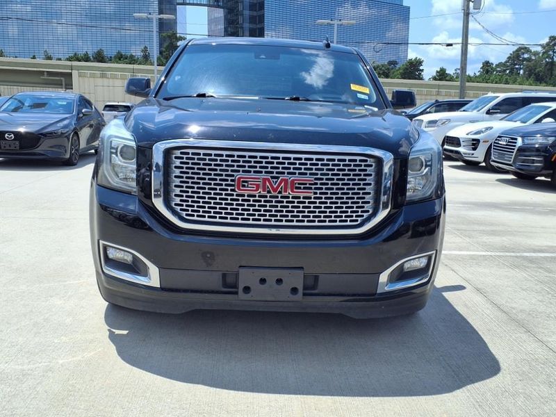 Used 2017 GMC Yukon DenaliImage 14