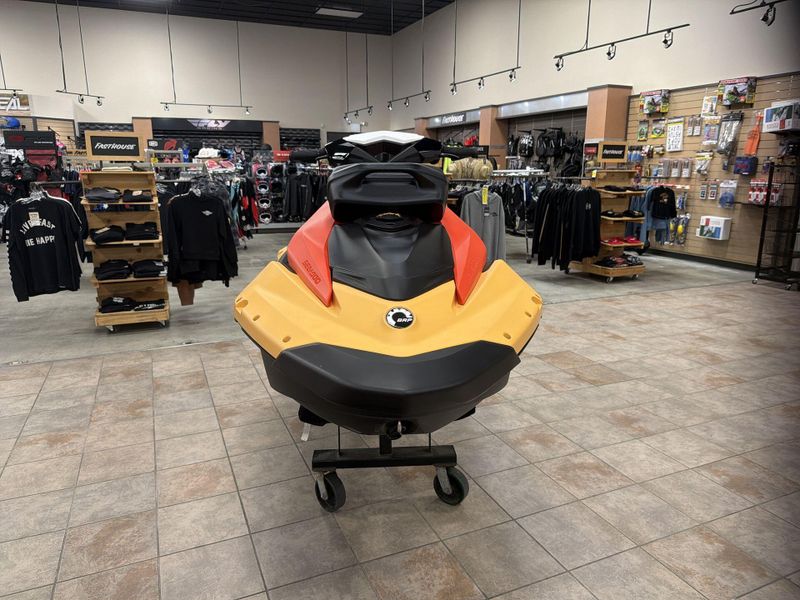 New 2026 Sea-Doo SPARK FOR 3 90 CONVENIENCE PACKAGE (SOUND SYSTEM) Image 12