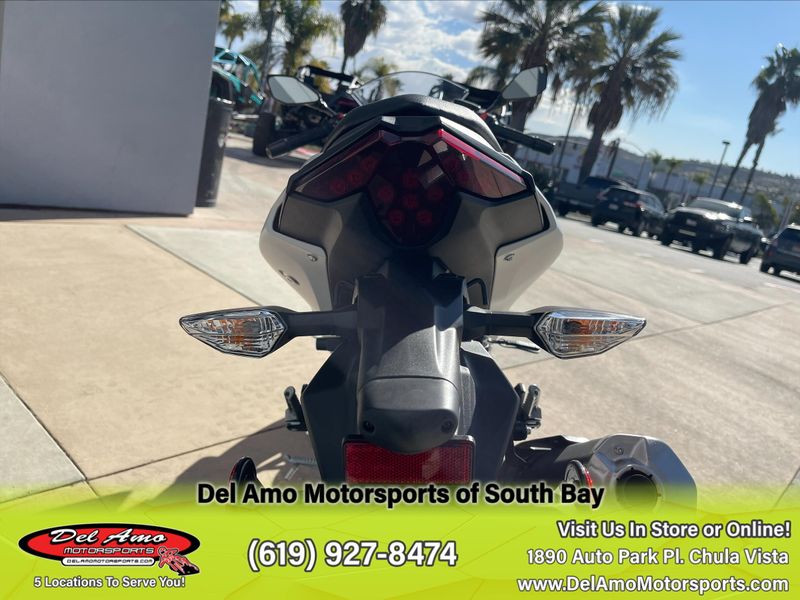 2025 Kawasaki NINJA 500 ABS Image 6
