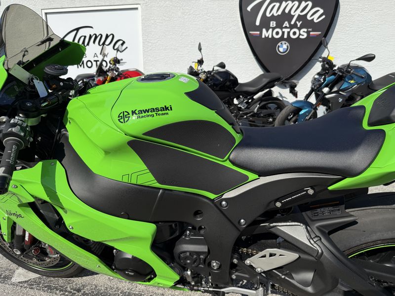 2024 Kawasaki Ninja ZX-10RR