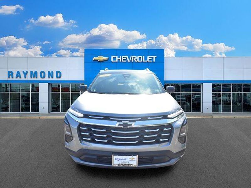 New 2027 Chevrolet Equinox LTImage 9