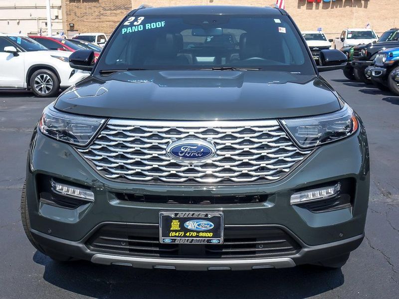 2022 Ford Explorer Platinum photo 4