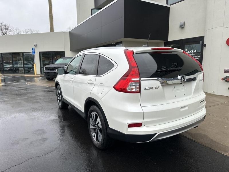 2015 Honda CR-V TouringImage 8