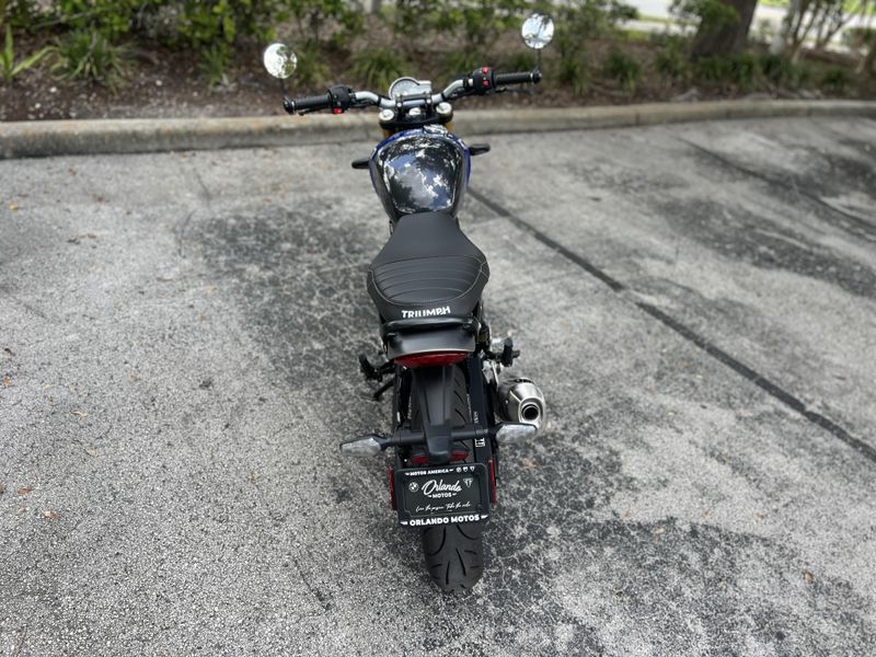 2025 Triumph SPEED 400