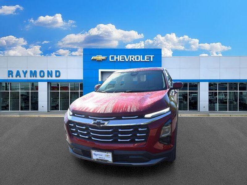 New 2026 Chevrolet Equinox LTImage 8