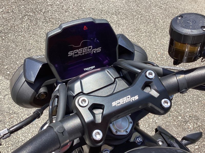 2025 Triumph Speed Triple 1200 RS 
