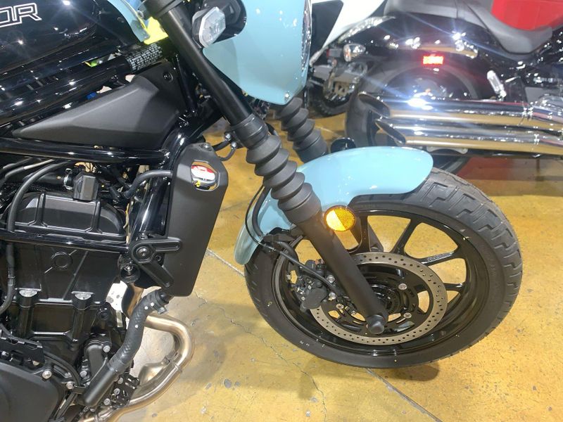 New 2025 Kawasaki ELIMINATOR SE ABS Image 10