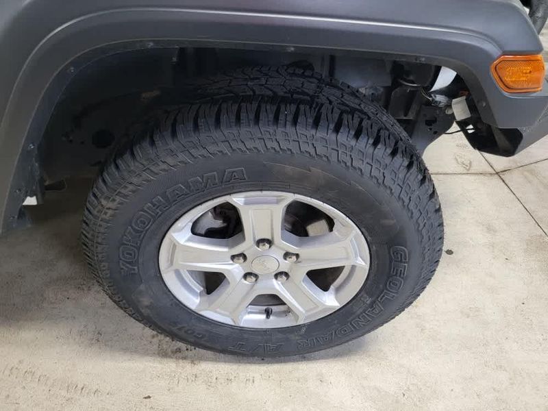 2018 Jeep Wrangler Unlimited Sport S photo 7